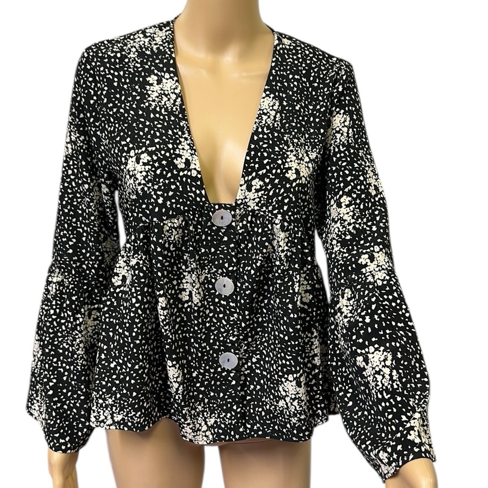 Millibon Flowy Black Cream Print Button Front V Neck Long Sleeve Blouse Medium